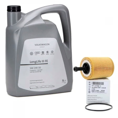 Pachet Revizie Vag Ulei Oe Motor Volkswagen Longlife III 0W-30 5L GS55545M4EUR + Filtru Ulei Volkswagen 071115562C