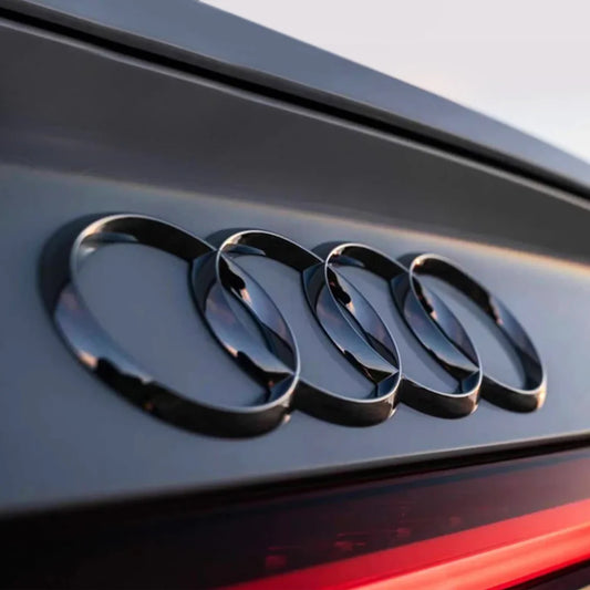 Emblemă spate Audi, neagră, 19,2cm